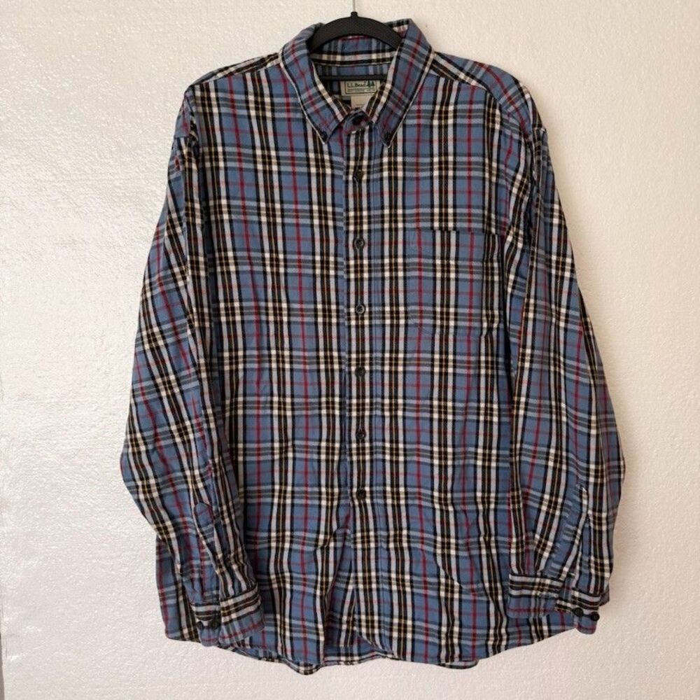 L.L.Bean Men's XL Regular Blue Plaid Button Down Long Sleeve Casual Button Down